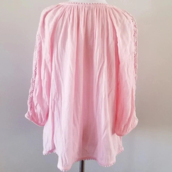 Crown & Ivy Pink Crochet Front Tassel Tie Top S - Picture 3 of 5